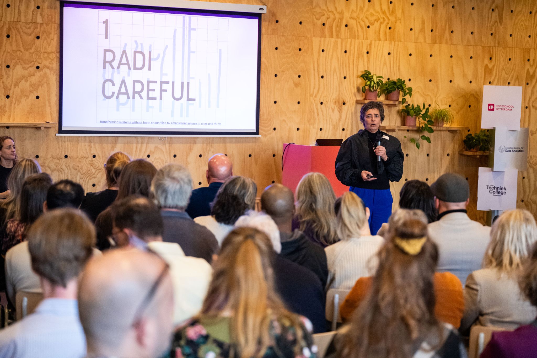 Foto van het event <strong>Opening Sociaal AI Lab & Symposium Verantwoord AI-gebruik</strong>